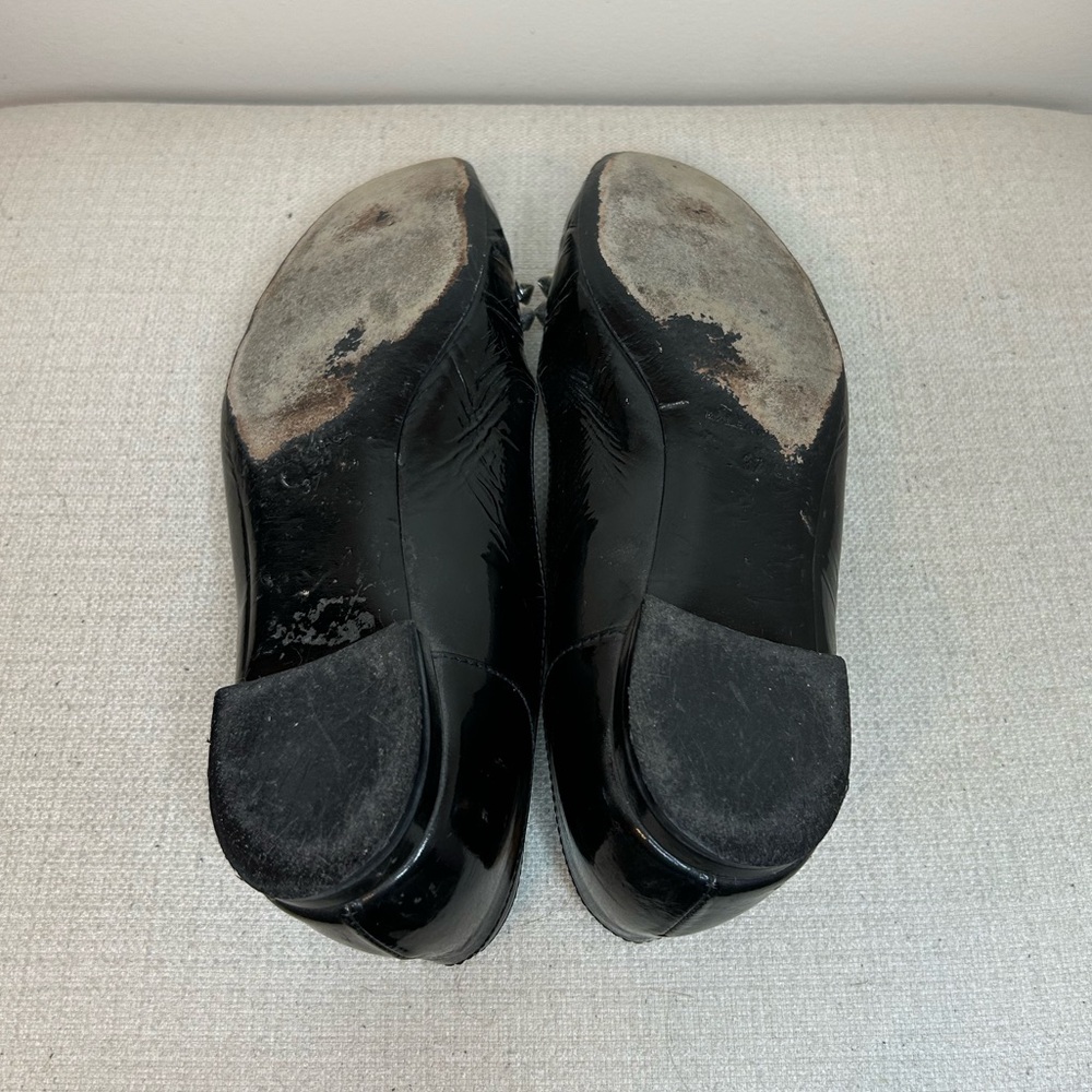 Black Patent Leather Balenciaga Flats - Picture 6 of 7